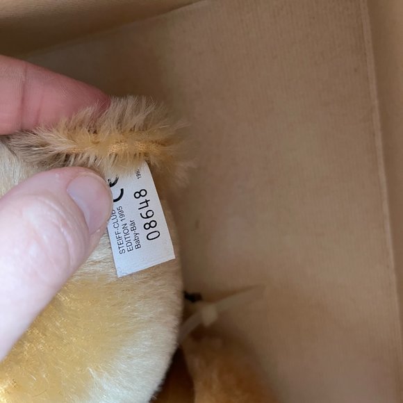 Steiff Club Ed 1995/96 Replica Baby-Bear 1946 Blond 35 w/Button Tag - Picture 4 of 9